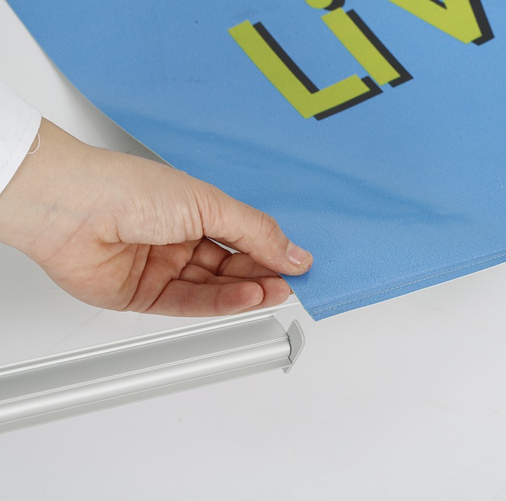 MT Displays | Cross Single Banner