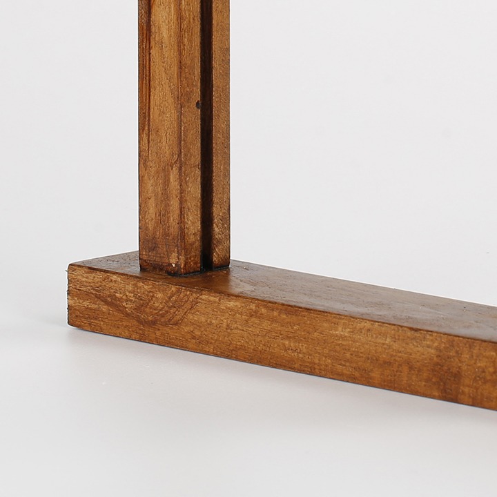 MT Displays | Fort Desktop Menu Holder, Straight Cut