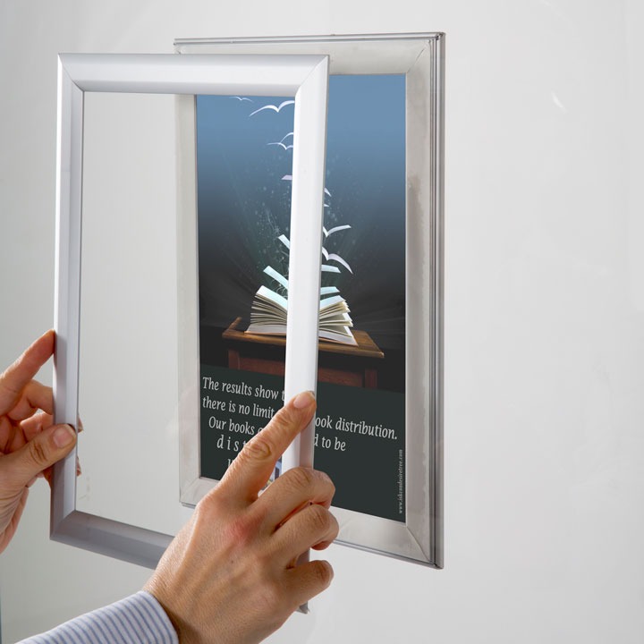 MT Displays | Window Frames 1″