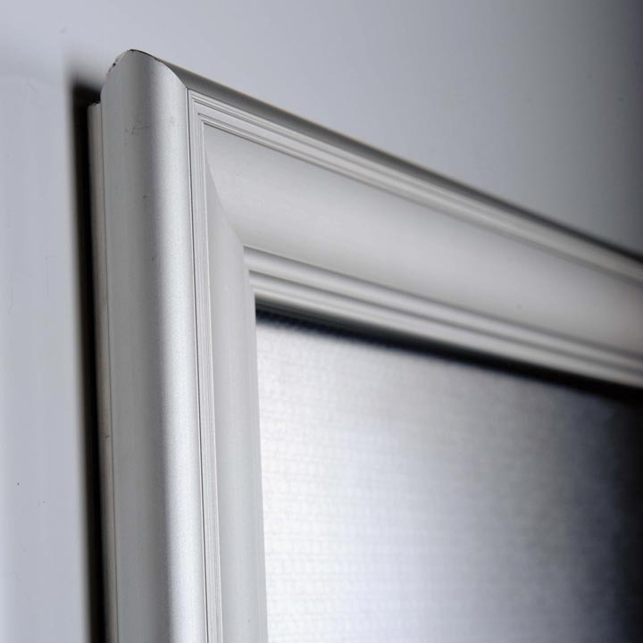 MT Displays | Fancy Frame