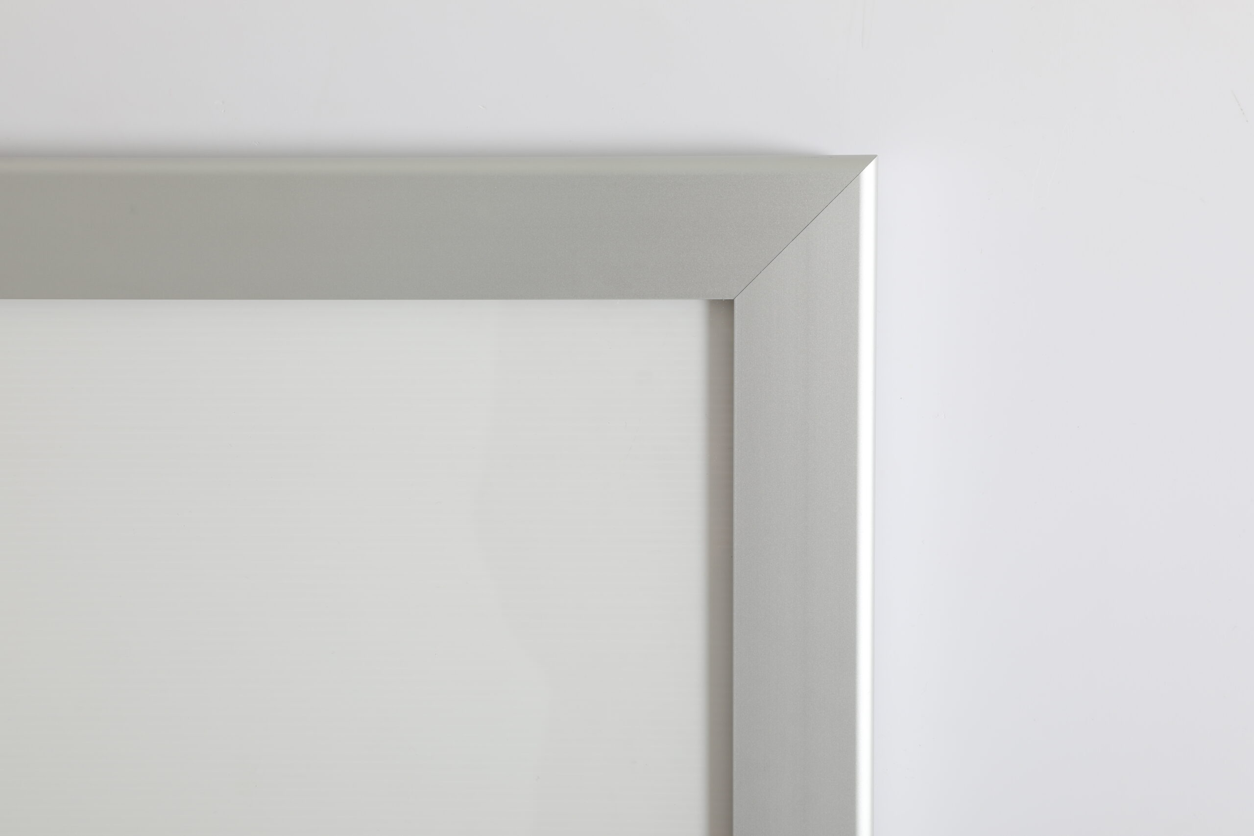 MT Displays | Sealed Poster Showboard